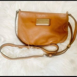 Marc Jacobs Classic Saddle Pebbled Leather Crossbody Bag